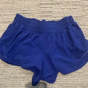 NEVER WORN Lululemon Hotty Hot Shorts